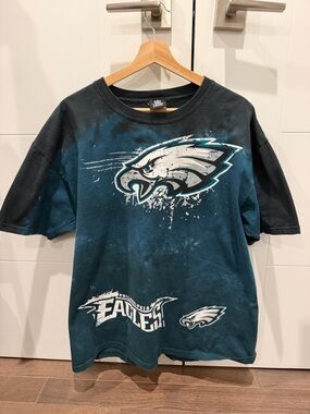 NFL Team Apparel Black & Teal Graphic T-Shirt